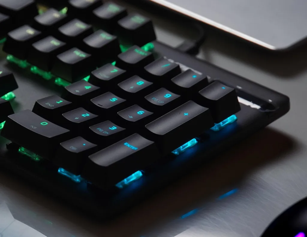 Discover the best gaming keyboards for under $300